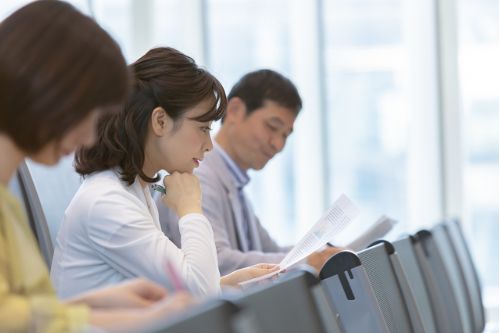 ご受講生の大半が、TOEIC初心者又は、英語久しぶり派の方です。